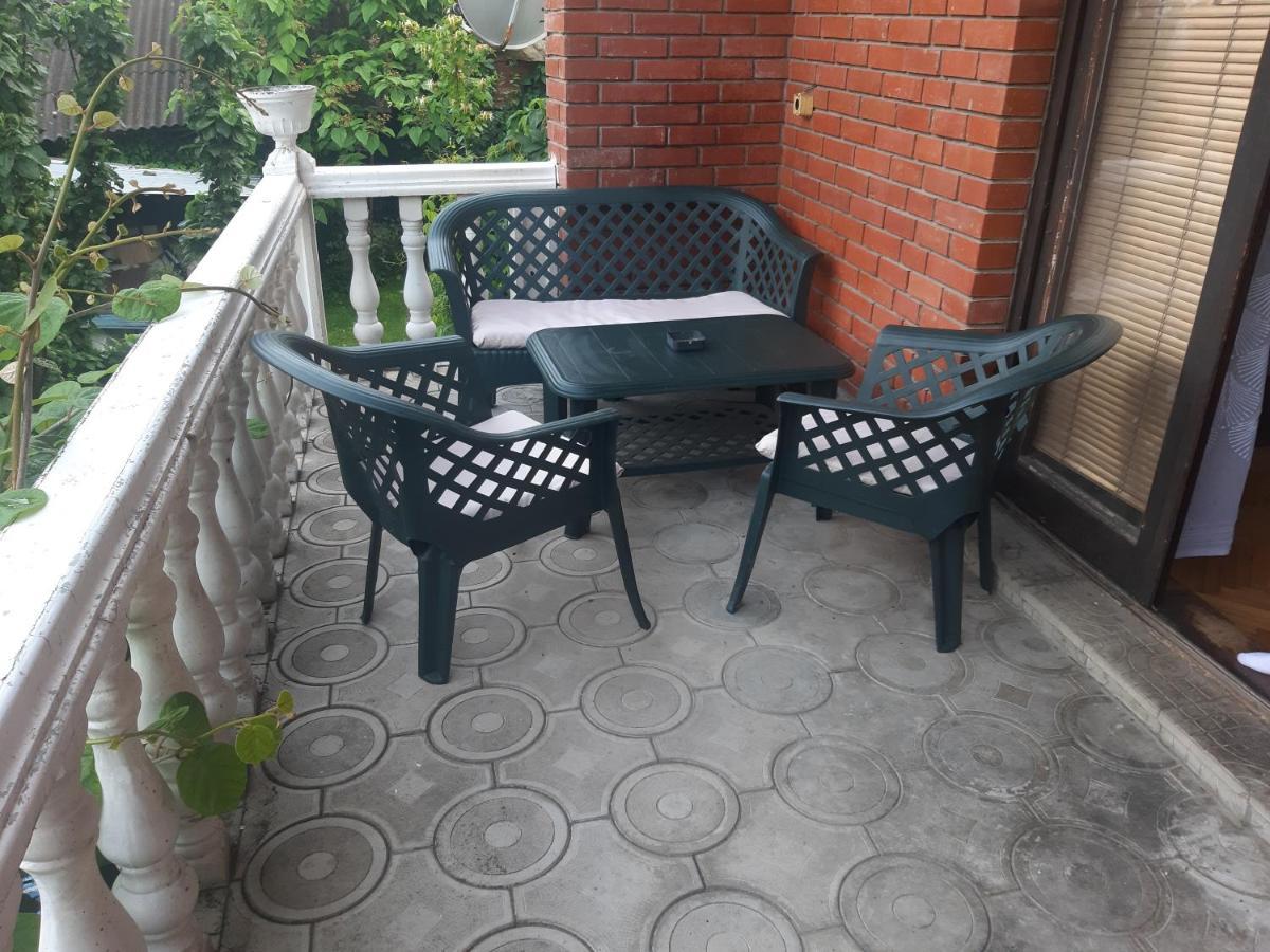 Vila Mir Pirot Buitenkant foto
