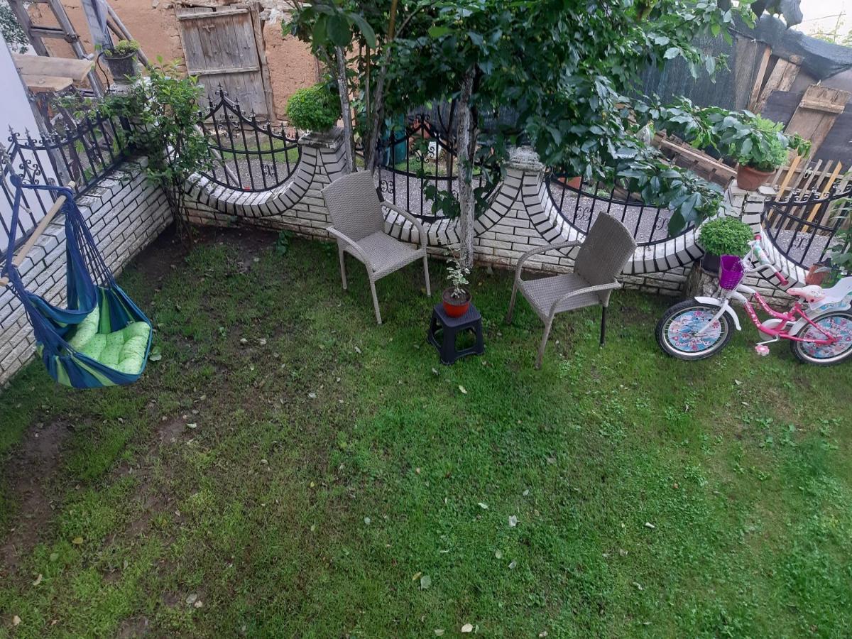 Vila Mir Pirot Buitenkant foto