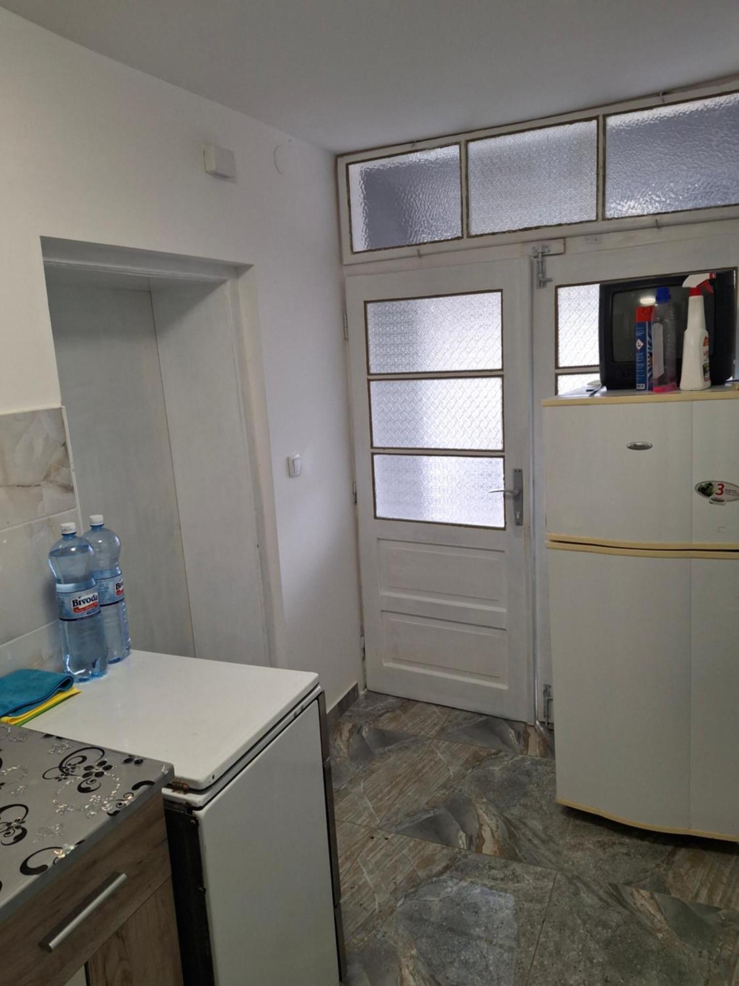Vila Mir Pirot Buitenkant foto